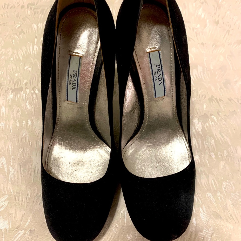 Prada Pumps